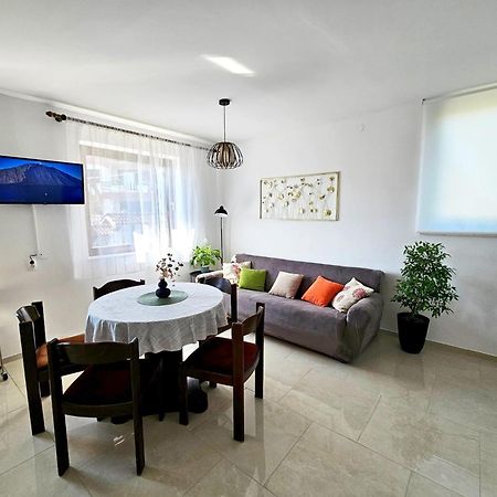 Apartments With A Parking Space มาลินสกา ภายนอก รูปภาพ